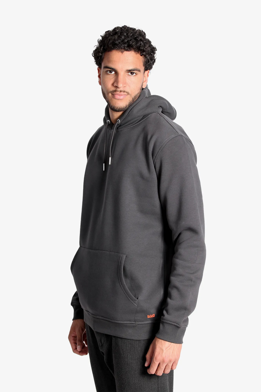 Extra Langer Hoodie in weiss fuer Menschen ab einer Groesse von 1,90 Meter