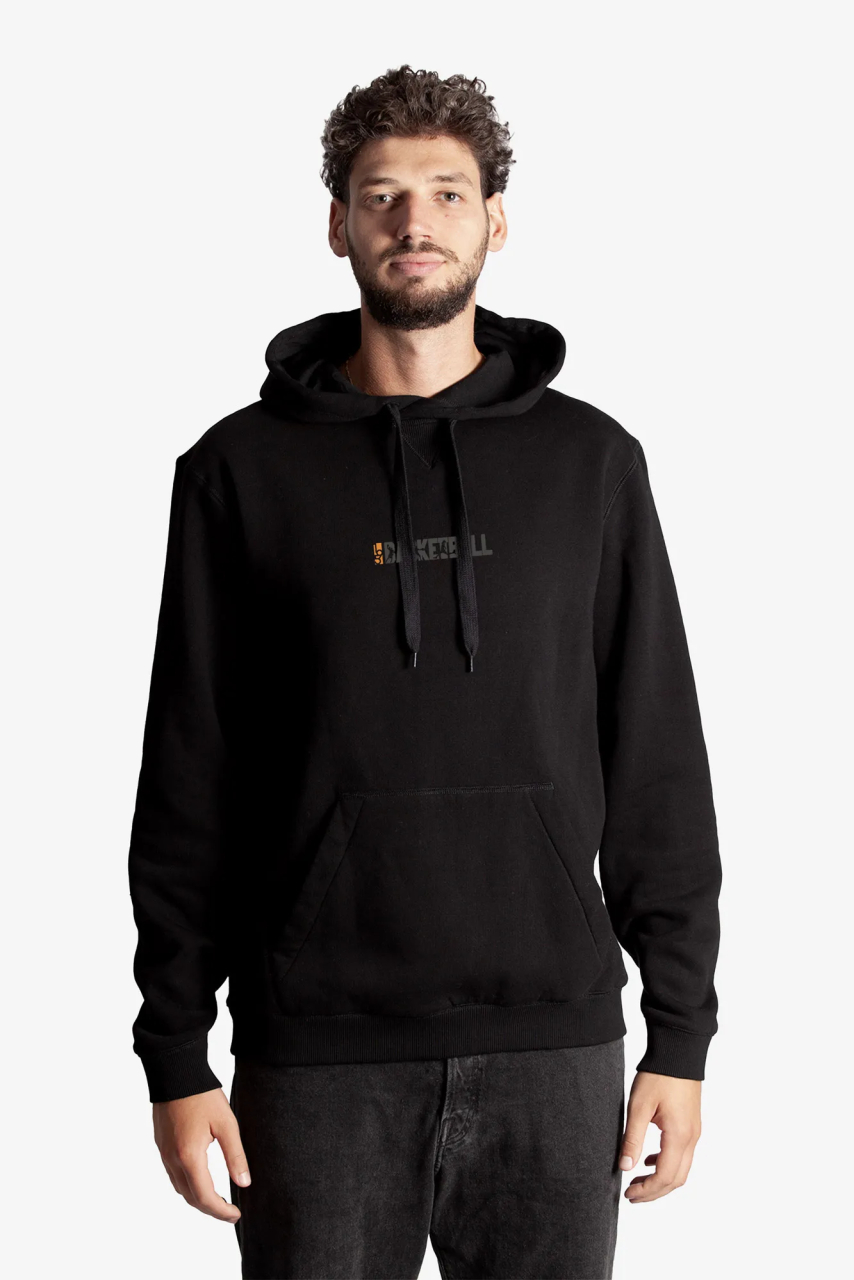 Uebergrosser Hoodie in schwarz fuer lange Menschen