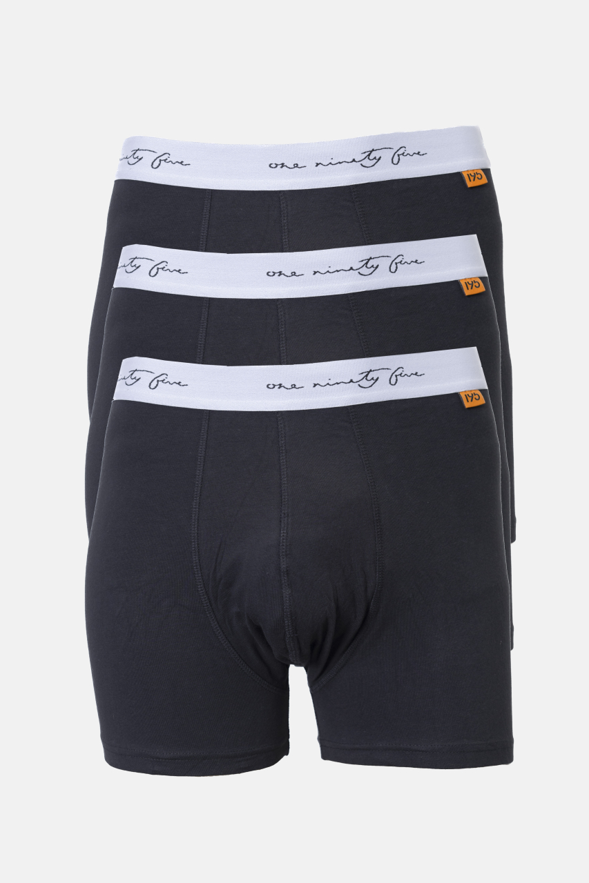 Lange Boxershorts in schwarz fuer lange Menschen 