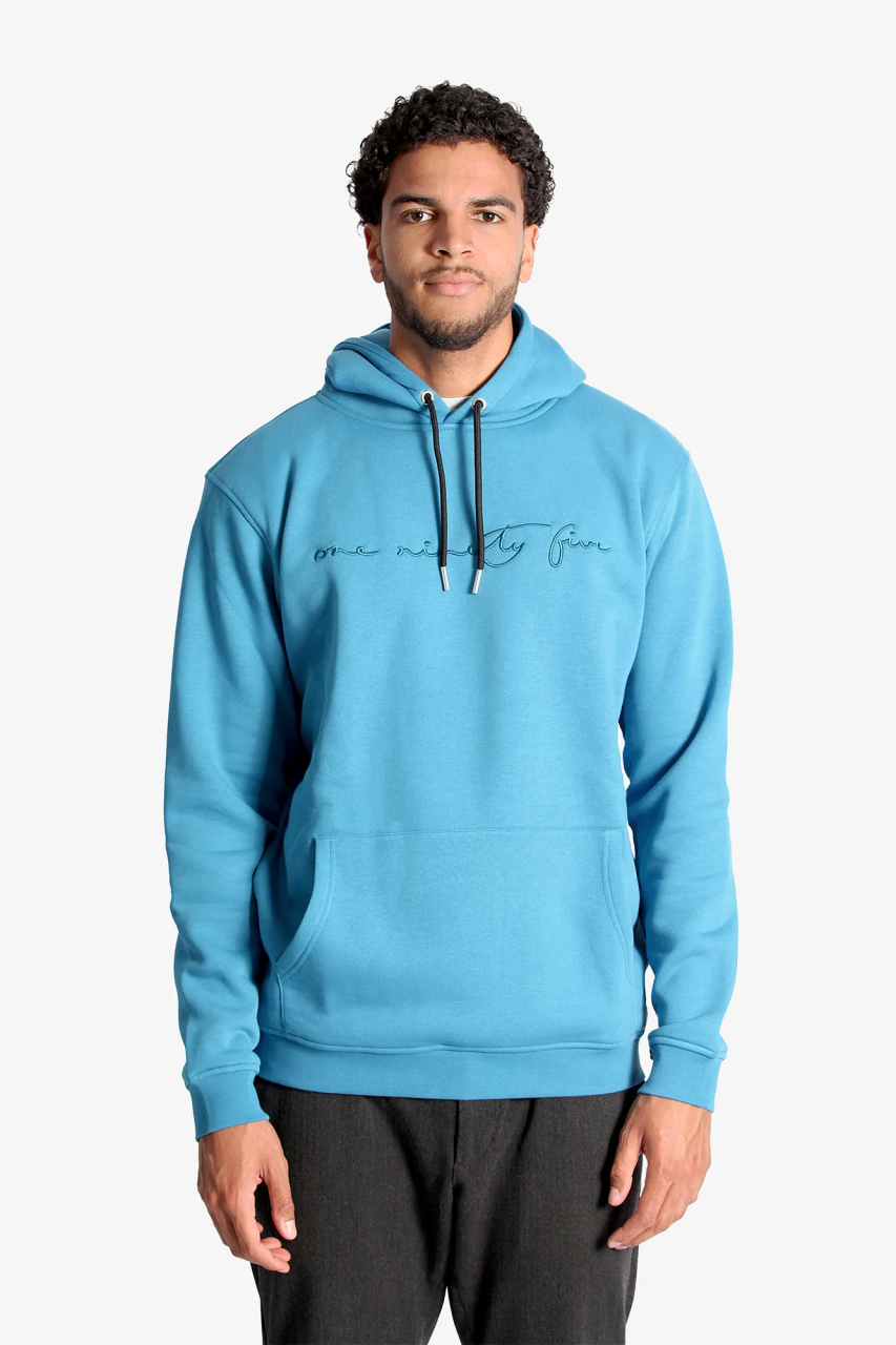 Uebergrosser Hoodie in schwarz fuer Menschen ab 1,90 Meter